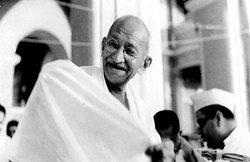 Gandhi Jayanti: महात्मा गांधी पर भी लगा था देशद्रोह का मुकदमा, यहां से तैयार करें गांधी जयंती पर स्पीच