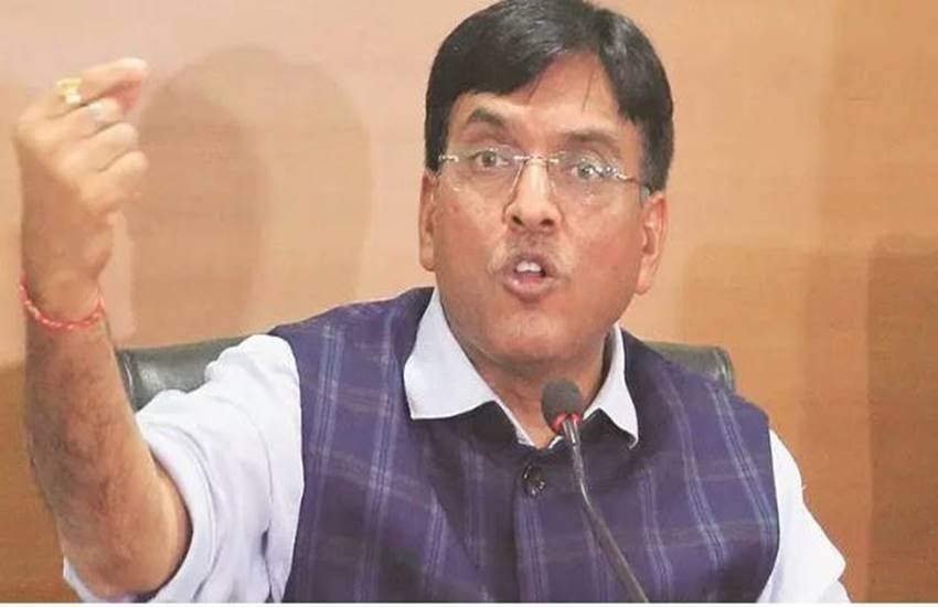 modi govt, Union minister, Akshardham Temple, Tajmahal, Agra, Mansukh Mandaviya, foreginers, tourist, Gujarat, UP, BJP, Sidi Saiyyed mosque, Japanese PM, Shinzo Abe, india news, Hindi news, news in Hindi, latest news, today news in Hindi