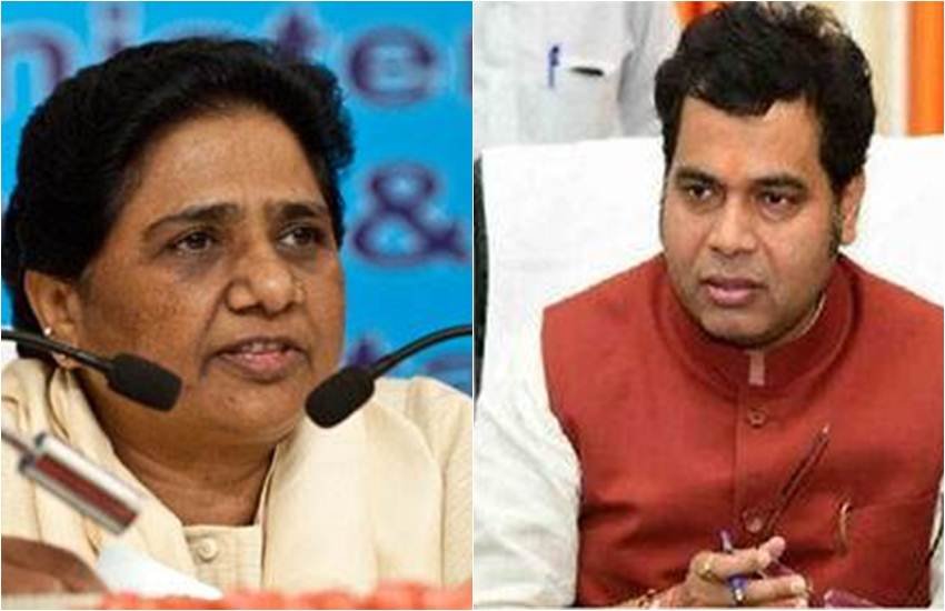 मायावती पर उत्तर प्रदेश के ऊर्जा मंत्री श्रीकांत शर्मा ने पलटवार किया है।