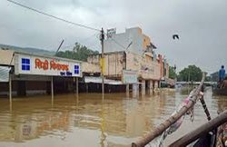 मध्य प्रदेश : बारिश-बाढ़ में 12 हजार करोड़ रुपए डूबे, 200 से ज्यादा लोगों की मौत, मदद के लिए केंद्र के सामने फैलाया हाथ