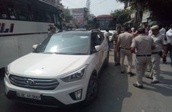 Delhi: गैंगस्टर की ताबड़तोड़ 40 गोलियां मारकर हत्या, सरेआम हुई इस वारदात से इलाके में दहशत