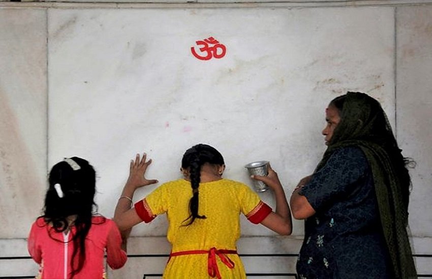 प्रतीकात्मक तस्वीर , फोटो सोर्स- इंडियन एक्सप्रेस