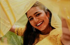 priya prakash varrier, priya prakash, priya prakash varrier age, priya prakash varrier movie, priya prakash varrier wiki, priya prakash varrier movie name, priya prakash varrier video, priya prakash varrier image, priya prakash varrier song, priya prakash varrier photos, प्रिया प्रकाश वारियर, priya prakash ke gaane, priya prakash father, priya prakash video, priya prakash song, प्रिया प्रकाश वारियर वायरल वीडियो