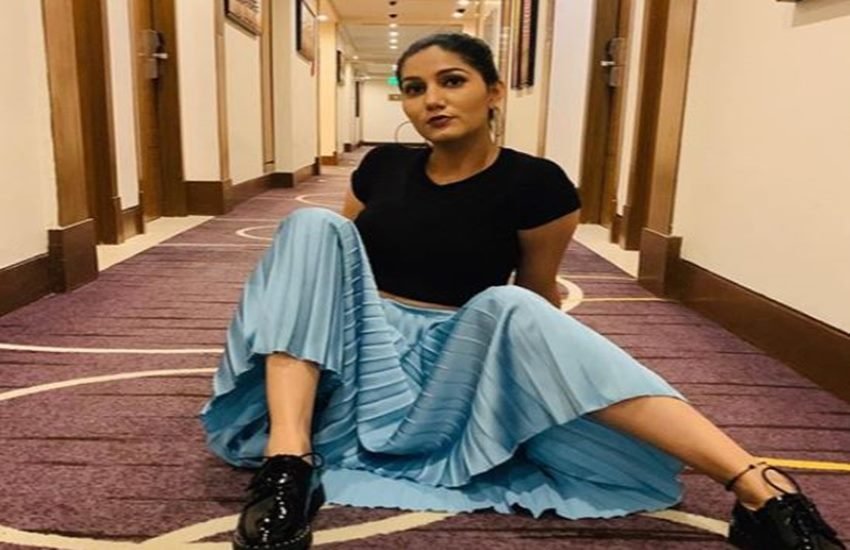 डांसर और सिंगर सपना चौधरी
(फोटो सोर्स: Instagram)