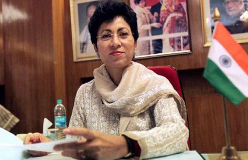 चुनाव से पहले कांग्रेस ने बड़ा बदलाव करते हुए कुमारी शैलजा को हरियाणा कांग्रेस का प्रदेश अध्यक्ष बनाया है।