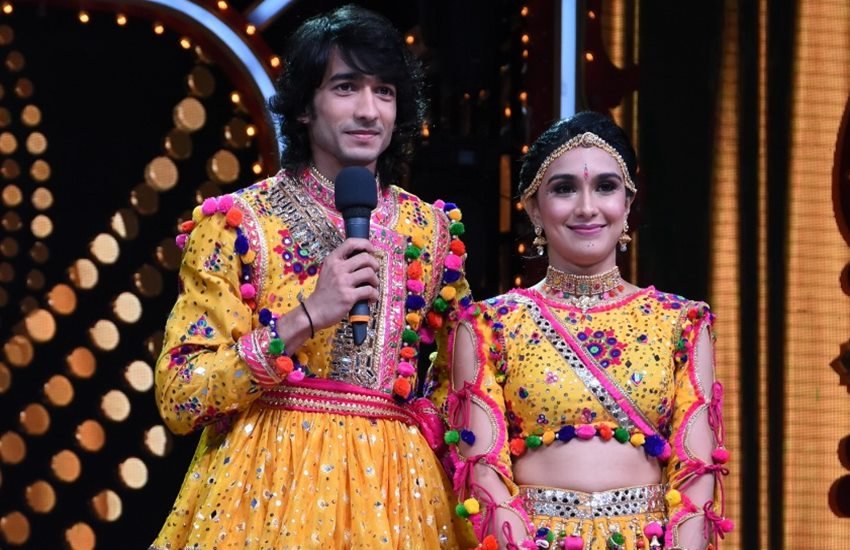 Nach baliye 9: शांतनु ने अंकों को लेकर जजेज पर पक्षपात का आरोप लगाया है। Nach baliye 9: शांतनु ने अंकों को लेकर जजेज पर पक्षपात का आरोप लगाया है।
