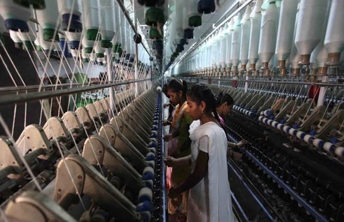 और गहराया अर्थव्यवस्था का संकट, छोटे कारोबारियों की बढ़ेगी मुश्किलें!