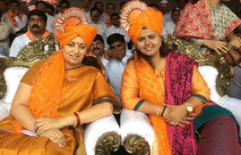 Maharshtra, WCD Minister, Pankaja Munde, Union minister, Smriti Irani, Maharashtra CM, Devendra Fadnavis, One stop centre, sexual assault, Parel, Mumbai, india news, Hindi news, news in Hindi, latest news, today news in Hindi