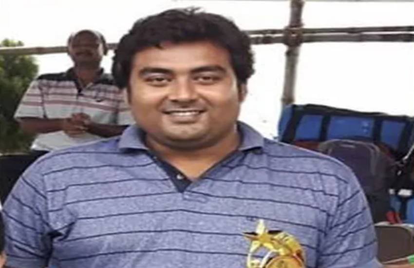 गोवा तैराकी संघ (जीएसए) में कार्यरत सुरजीत गांगुली पर 15 साल की लड़की ने छेड़छाड़ का आरोप लगाया 