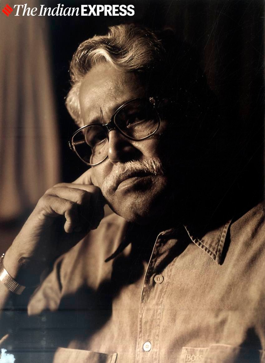 वीजू खोटे अपनी कॉमिक टाइमिंग और बोलने के अनूठे अंदाज के लिए भी दर्शकों के बीच याद किये जाते हैं।