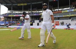 India vs South Africa 1st Test 1st day: आलोचकों को रोहित शर्मा ने दिया करारा जवाब, शतक जड़कर हिटमैन ने रचा इतिहास