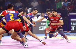 Pro Kabaddi 2019 Playoffs 1 UP Yodha vs Bengaluru Bulls : पवन सेहरावत के धमाल से जीता बेंगलुरू, एक्सट्रा टाइम में यूपी को हराया