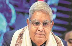 पश्चिम बंगाल के गवर्नर जगदीप धनखड़ का दावा- तीन महीने में पढ़ लीं 1000 किताबें! यानी हर दिन 11 किताब