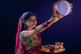 karwa chauth, karwa chauth 2019, karwa chauth 2019 date, karwa chauth 2019 date in india, karwa chauth 2019 dates, karwa chauth date, karwa chauth 2019 october date, karwa chauth date in india, when is karwa chauth in 2019