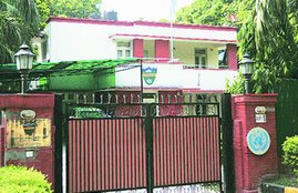 Ministry of Housing, nitin gadkari, modi minister, sansad, mp, member of parliament, government bunglow, vip, ramesg bidhudi, meenakshi lekhi
