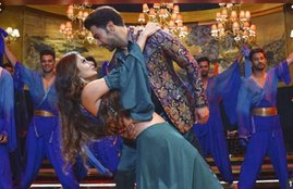 Made In China, Made In China movie review, Made In China review, Made In China movie rating, Mouni Roy, Rajkummar Rao, Made In China film review, Paresh Rawal, Made In China review imdb, Made In China review and rating, Made In China movie review, Made In China movie rating, Made In China film rating, Made In China