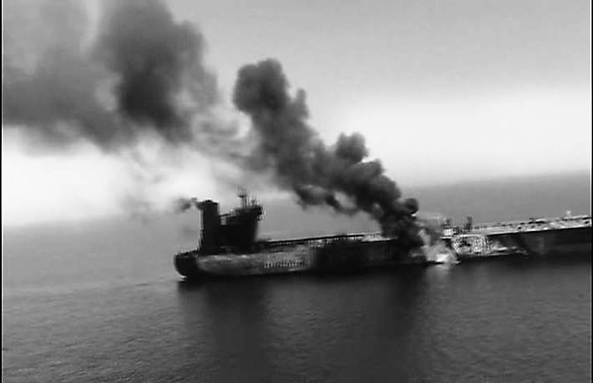 अमेरिकी कूटनीति का खेल देखने वाला है। अमेरिकी कूटनीति का खेल देखने वाला है।