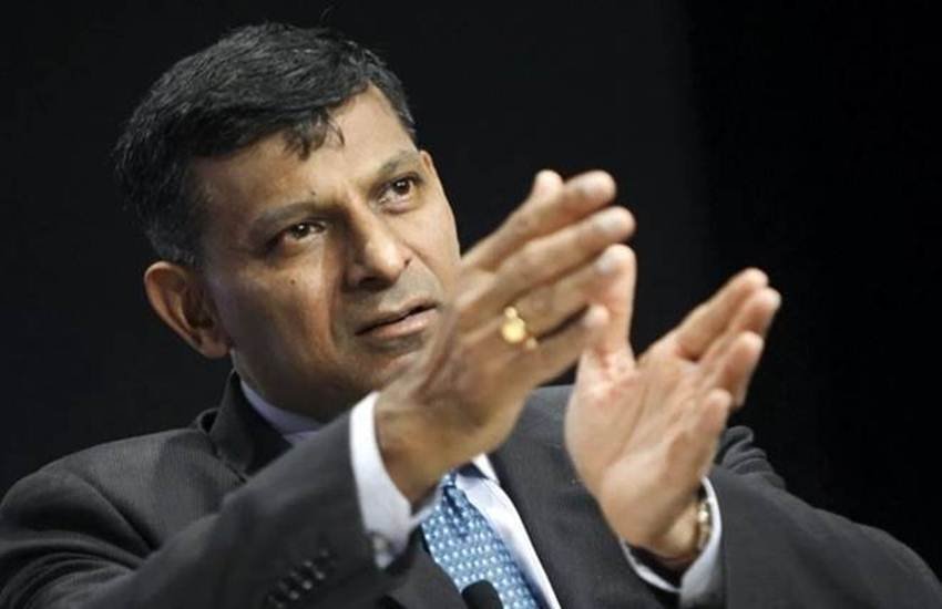 भारतीय रिजर्व बैंक के पूर्व गवर्नर रघुराम राजन। ( फाइल फोटो सोर्स: द इंडियन एक्सप्रेस)