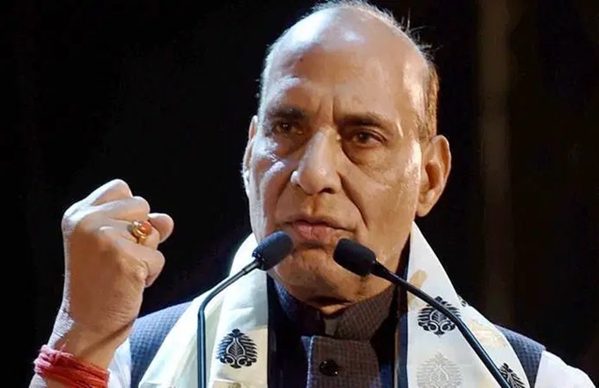 केंद्रीय रक्षा मंत्री राजनाथ सिंह। फोटो सोर्स: इंडियन एक्सप्रेस