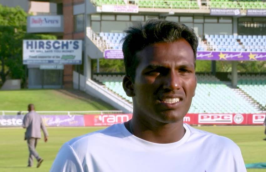 बल्लेबाजी हरफनमौला सेनुरान मुथुस्वामी का दक्षिण अफ्रीका के लिए अंतरराष्ट्रीय क्रिकेट खेलने का सपना बुधवार को पूरा हो गया 