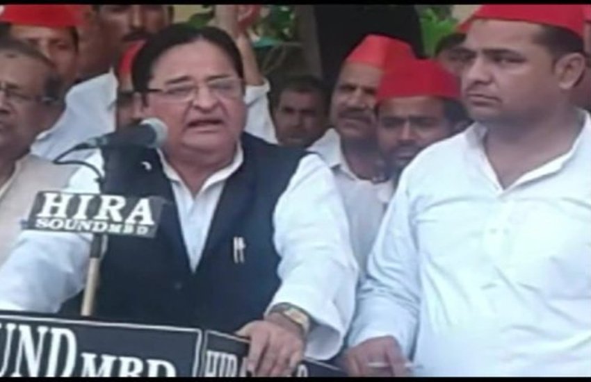 मुरादाबाद के सांसद एसटी हसन।(Photo-ANI)