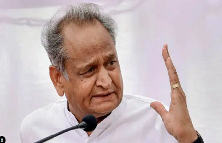 Rajasthan, Rajasthan CM Ashok Gehlot, Ashok Gehlot, Ashok Gehlot on liquor ban, Ashok Gehlot says Personally I support liquor ban, Gehlot says Personally I support liquor ban it was banned once but it failed and ban was removed, Rajasthan news, Rajasthan political news, Jaipur, jaipur news, liquor ban, liquor ban news, liquor ban in rajasthan, राजस्थान, राजस्थान के मुख्यमंत्री अशोक गहलोत, अशोक गहलोत, शराबबंदी पर अशोक गहलोत का बयान, शराबबंदी, अशोक गहलोत ने कहा शराबबंदी का मैं समर्थन करता हूं, राजस्थान न्यूज, जयपुर, जयपुर न्यूज, शराबबंदी की न्यूज, राजस्थान में शराबबंदी,Hindi News, News in Hindi, jansatta news
