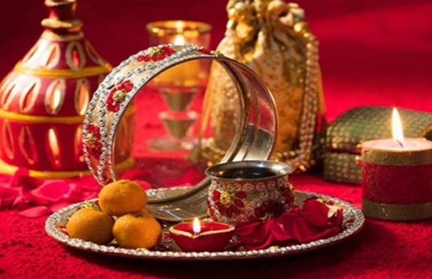 karwa chauth, Karwa Chauth Vrat 2019 Date, Karwa Chauth 2019, karwa chauth 2019 kab hai, करवा चौथ 2019, Karwa Chauth 2019 date and time, करवा चौथ व्रत, karwa chauth kaise manate hai, करवा चौथ कब है, Karwa Chauth 2019 Muhurt, karwa chauth vrat vidhi, Karwa Chauth 2019 sanyog, Karwa Chauth History, Karwa Chauth Vrat katha in hindi, karwa chauth, Karwa Chauth Vrat 2019 Date, Karwa Chauth 2019, karwa chauth 2019 kab hai, करवा चौथ 2019, Karwa Chauth 2019 date and time, करवा चौथ व्रत, karwa chauth kaise manate hai, करवा चौथ कब है, Karwa Chauth 2019 Muhurt, karwa chauth vrat vidhi, Karwa Chauth 2019 sanyog, Karwa Chauth History, Karwa Chauth Vrat katha in hindi,