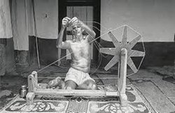 Gandhi Jayanti 2019 : ऐसी थी बापू की आर्थिक सोच, शोषण-असमानता के खिलाफ आम आदमी को दिखाया अर्थशास्त्र का रास्ता