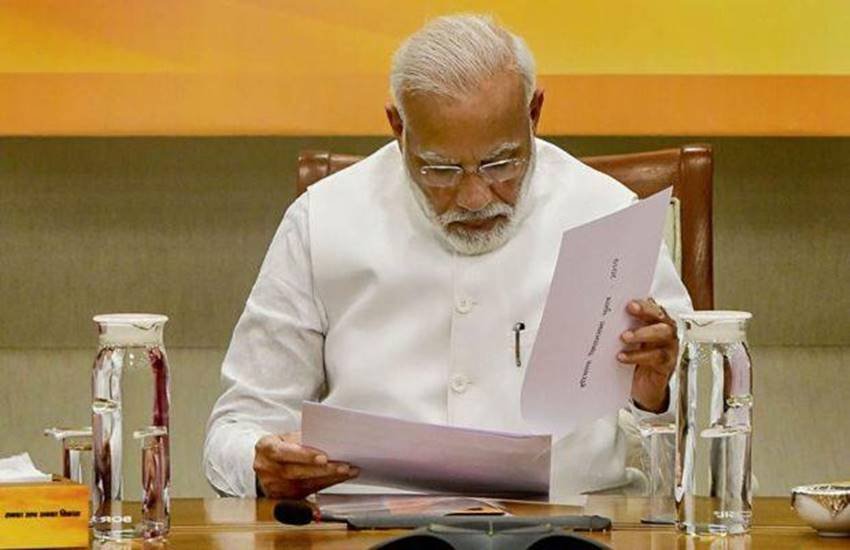 दिवाली से पहले केंद्र सरकार ने सरकारी कर्मचारियों को बड़ा तोहफा दिया है। (फाइल फोटो।)
