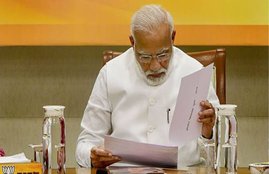 Maharashtra, MGAHV, Wardha, model code of conduct, model code of conduct interpretation, PM Narendra Modi, organising dharna, Letter to PM Modi, mob lynching, Registrar Rajeshwar Singh, Mahatma Gandhi Antarrashtriya Hindi Vishwavidyalaya,