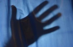 स्कूल के सामने ‘मास्टरबेट’ करते सांसद का महिला ने बनाया VIDEO, होना पड़ा कोर्ट में पेश