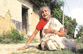 West Bengal, Murshidabad, School teacher, Bandhu Prakash Pal, RSS, RSS functionary, BJP, Trinmool Congress, TMC govt, National commission for women, NCW, Murshidabad SP, india news, Hindi news, news in Hindi, latest news, today news in Hindi