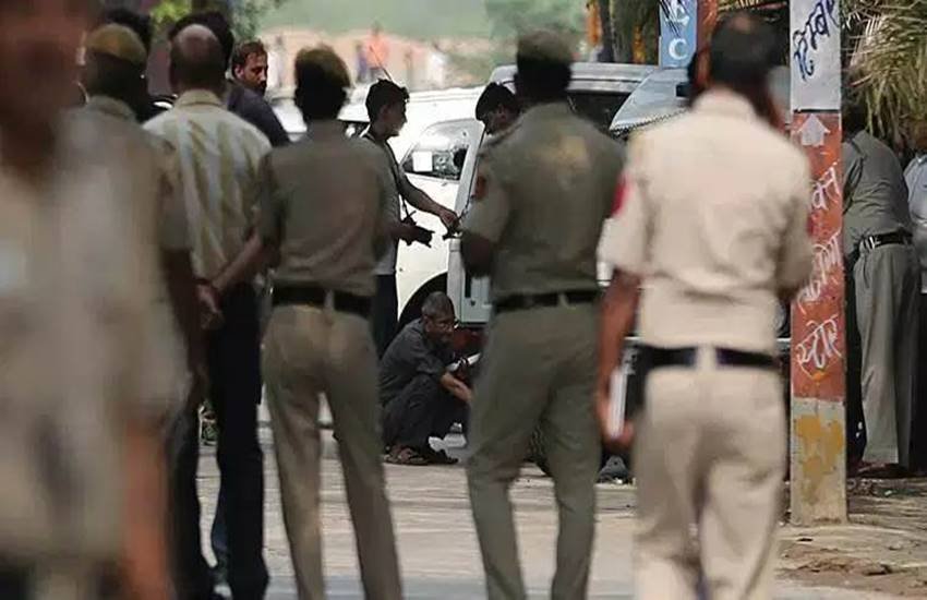 पुलिस ने राजस्थान में टोंक में कर्फ्यू लगा दिया है जबकि यूपी में 8 लोगों को गिरफ्तार किया गया है। (प्रतीकात्मक फोटो)