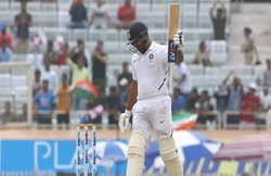 IND vs SA, 3rd Test: फिर चला रोहित शर्मा का बल्ला, तोड़ा सुनील गावस्कर का 49 साल पुराना रिकॉर्ड