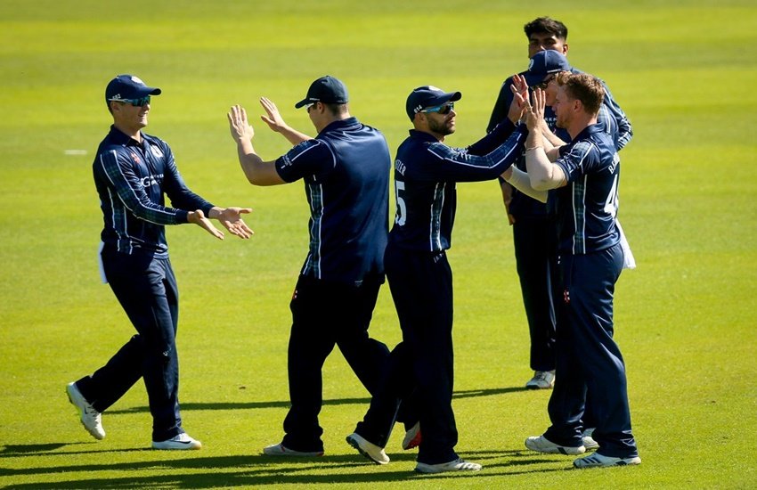 T20 World Cup Qualifier 2020 Live Streaming: स्कॉटलैंड और केन्या।
T20 World Cup Qualifier 2020 Live Streaming: स्कॉटलैंड और केन्या।