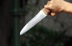 5 साल की बेटी से रेप एंड मर्डर के आरोपी का मां ने काट डाला प्राइवेट पार्ट, जमानत पर हुई रिहा