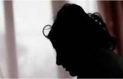 Noida: दादी का इलाज कराने आई युवती से अस्पताल में रेप, मुंह खोलने पर दी Video वायरल करने की धमकी