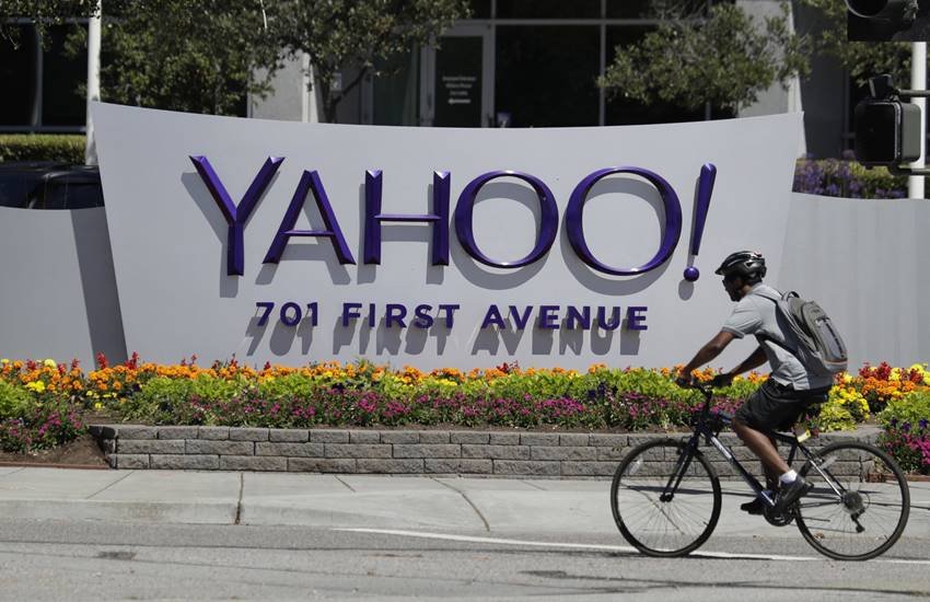 yahoo, Groups site, shut down, permanently delete previous content, yahoo groups, download data, GeoCities, achivist Jason Scott, internet history, verizon, privacy dashboard, india news, Hindi news, news in Hindi, latest news, today news in Hindi