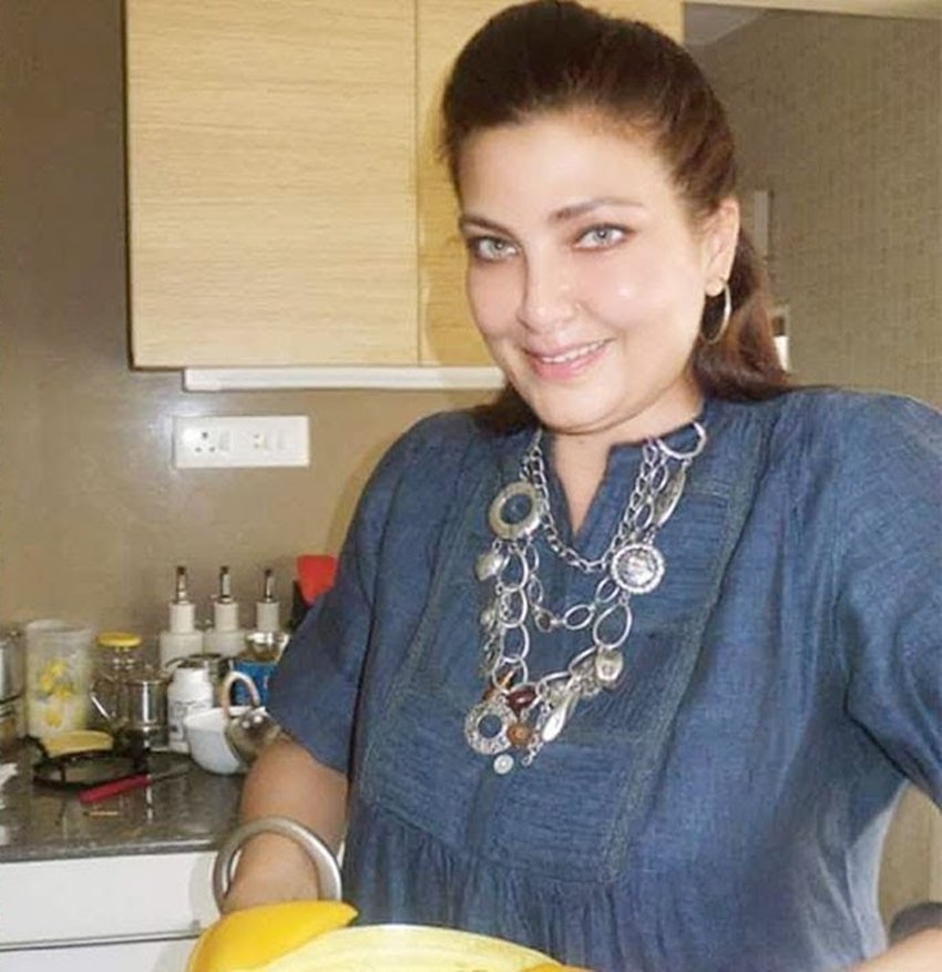 किमी काटकर अब ऑस्ट्रेलिया के मेलबर्न शहर में रहती हैं। उम्र उनके चेहरे से साफ झलकने लगी है।