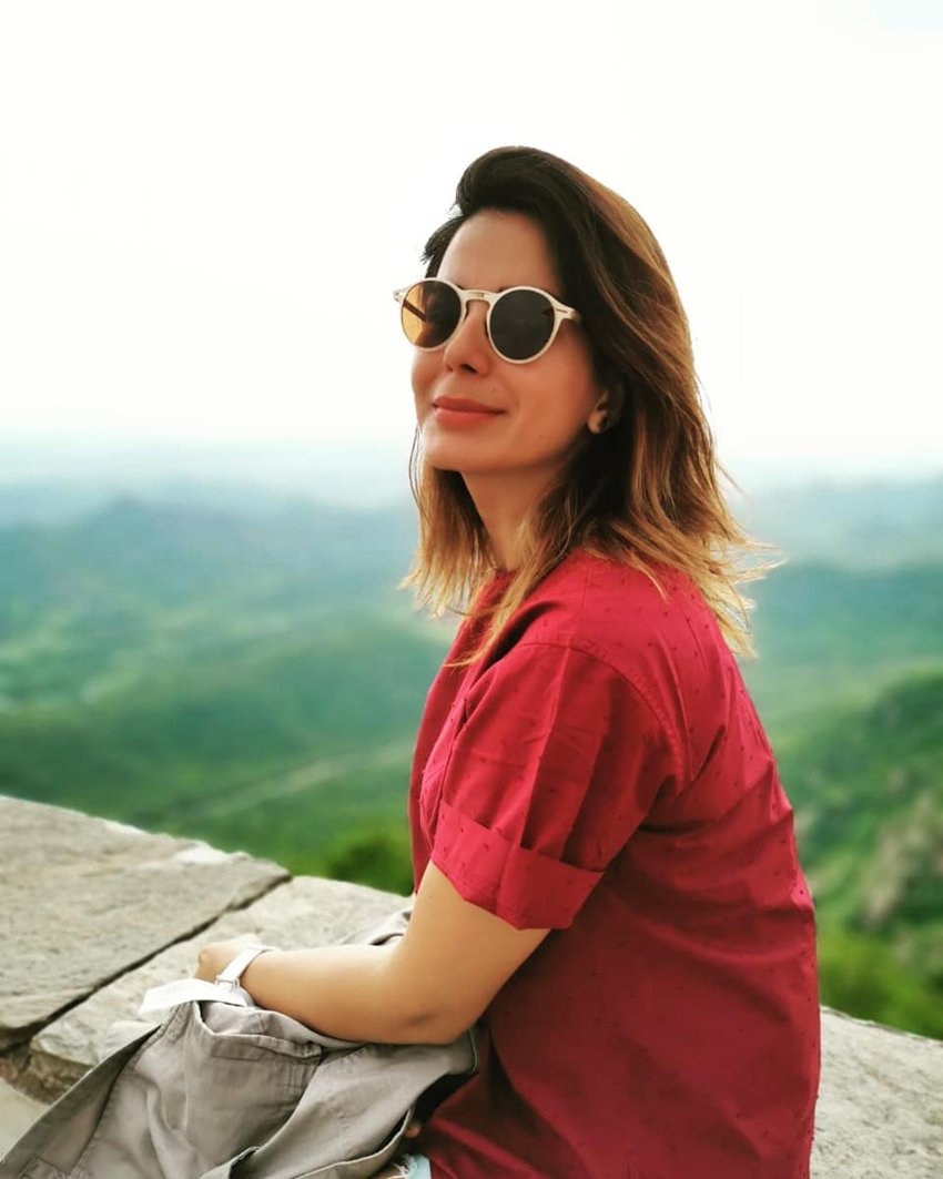 इस बार साहिल को नंबर देते हुए कीर्ति ने कहा कि सिर्फ फोन नंबर ही लोगे या फिर कभी बात भी करोगे।
