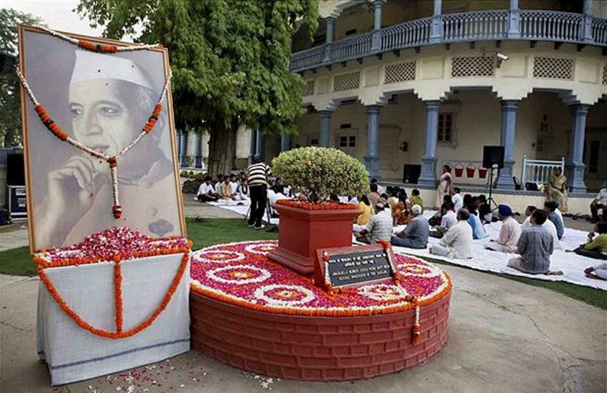 प्रयागराज स्थित पंडित जवाहरलाल नेहरू का पैतृक घर आनंद भवन। (फोटो सोर्स: एक्सप्रेस आर्काइव) 