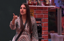 bigg boss, bigg boss 13, entertainment, Shefali Jariwala, tv, Bigg Boss 13, Himanshi Khurana Captaincy, Himanshi Khurana Emotional, Paras Chhabra Teases Himanshi, asim riaz, paras chhabra, bigg boss13, bigg boss, salman khan, siddharth shukla, shehnaz gill, asim riaz, himanshi khurana, बिग बॉस 13, बिग बॉस, सलमान खान, सिद्धार्थ शुक्ला, शहनाज गिल, आसिम रियाज, हिमांशी खुराना