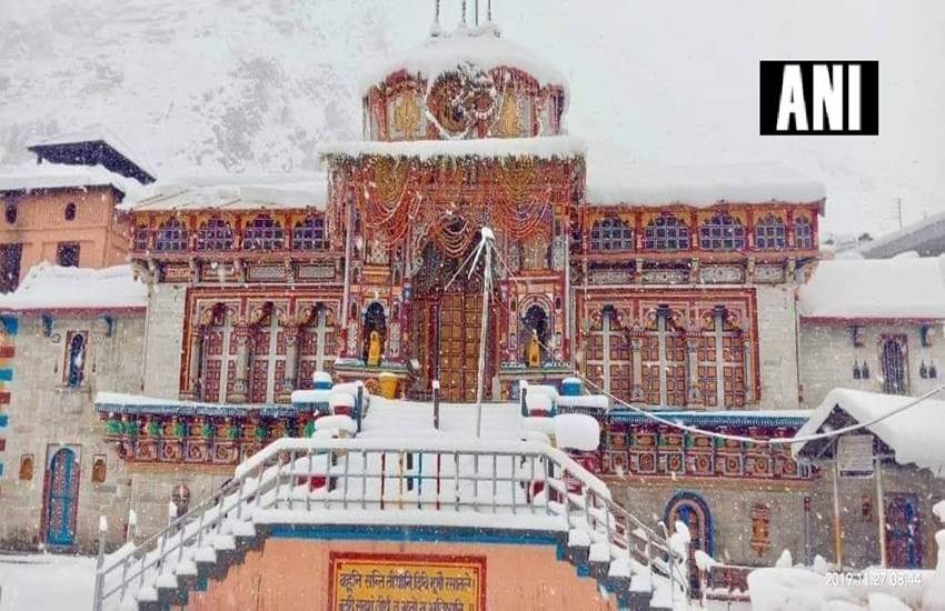 Weather Forecast: बद्रीनाथ में बर्फबारी। फोटो: ANI