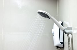 Health Benefits of Hot Water Bath, Health Benefits of Hot Water Bath in Hindi, Hot Bath Benefits, Hot Water Bath for Skin, Hot Water Bath for Blood Pressure, Hot Water Bath for Blood Circulation, Hot Water Bath for Better Sleep, Hot Water Bath for Headache,