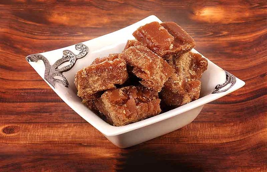 Health Benefits of Jaggery, jaggery benefits, jaggery benefits for health, jaggery benefits for lungs, jaggery benefits in hindi, jaggery benefits for brain, jaggery benefits over sugar, jaggery benefits for pollution, jaggery benefits stomach