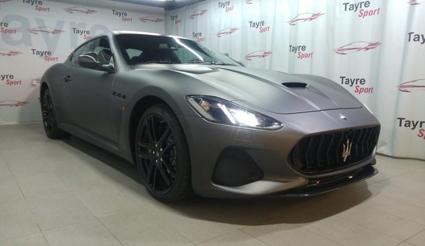 Maserati GranTurismo Sport: इस लग्जरी कार की कीमत 1.80 करोड़ रुपए है। ये भी रोहित के पास है। (Photo: maserati)