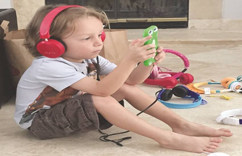 बच्चों के अनुभव व्यापक बनाए जाएं।