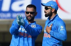 IND vs WI: एमएस धोनी IN तो रोहित शर्मा हो सकते हैं OUT, वेस्टइंडीज के खिलाफ सीरीज में इन खिलाड़ियों पर रहेगी नजर