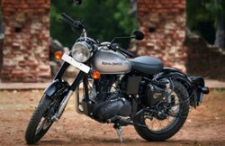 Royal Enfield Mileage Tips: अपनाएं ये आसान उपाय, तत्काल बढ़ेगा आपके Bullet का माइलेज!