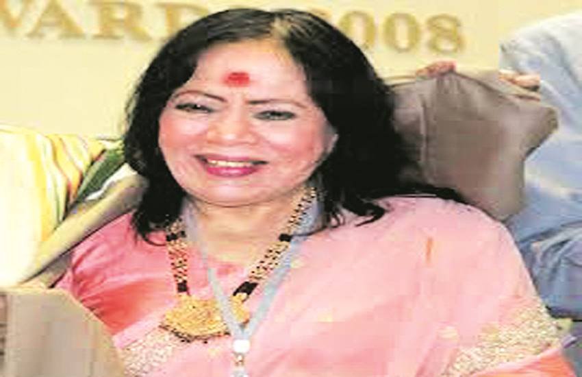 सितारा मशहूर हीरो नाजिर अहमद की हीरोइन बनी और उनसे निकाह भी किया। सितारा मशहूर हीरो नाजिर अहमद की हीरोइन बनी और उनसे निकाह भी किया।